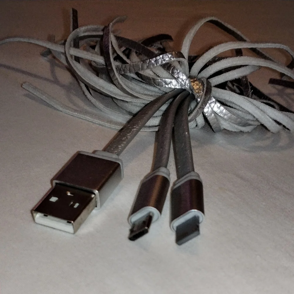 Multi Charger Cable Silver Leather Tassel Keychain UBS Micro USB & iPhone NWOT